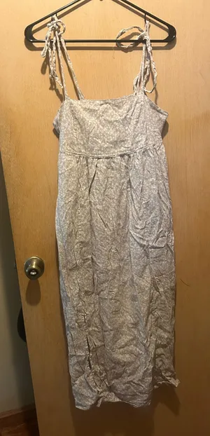 Old Navy Floral Dress thumbnail 1