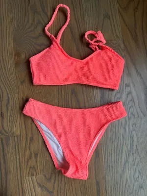 Amazon Bikini Set thumbnail 1