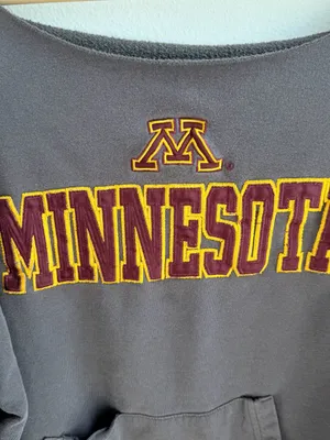 Minnesota university gray off-the-shoulder sweatshirt thumbnail 2