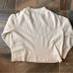 American Eagle Boucle Sweater Women's Size Large Cream Crewneck thumbnail 3