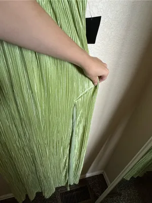 Lulus Melitta Lime Green Plisse Sash Maxi Dress Sz L NEW Formal Gown thumbnail 5