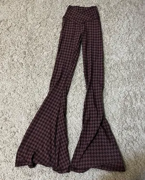 offline by Aerie crossover flare pants size xsmall  thumbnail 1