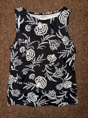 Lands' End Black and White Floral Sleeveless bathing suit Tank thumbnail 1