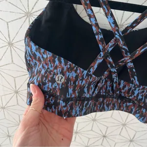 Lululemon Energy Bra *Medium Support, B–D Cups Leopard Camo Blue Nile Multi thumbnail 5