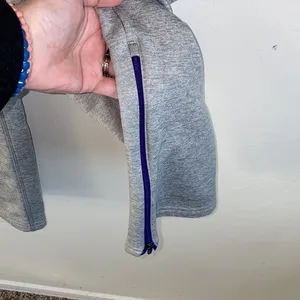 5/$30 🎈 Nike women’s small grey just do it‎ therma fit sweatpants thumbnail 3