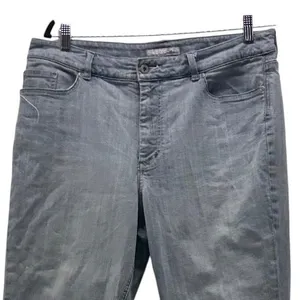 Chicos Bootcut Jeans Light Wash‎ 16 Or 3 Short thumbnail 3