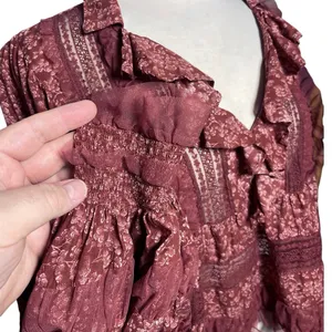 ANTHROPOLOGIE Women’s Boho Red Floral Lace Vneck Long Sleeve Top thumbnail 5