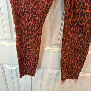 Mother‎ Animal Attraction High Waisted Looker Ankle Fray Jeans Size 32 thumbnail 4