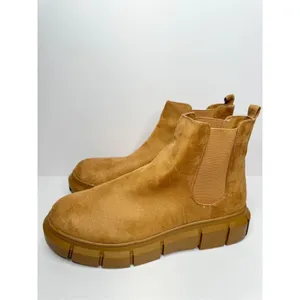 BP Chelsea Boots Nya Faux Suede Tan Size 10 Lug Sole‎ Pull On Ankle Booties thumbnail 3