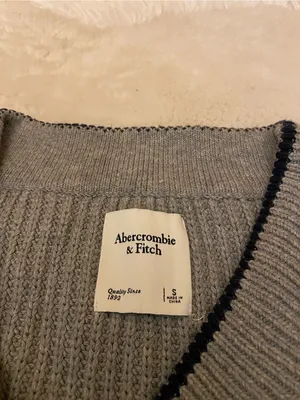Abercrombie & Ditch Women's Grey black stripe trim V-Neck Knit Sweater Vest S thumbnail 6