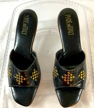 Black Leather Studded Brass Heels Slides Sandals Sz 8.5 Narrow made‎ in Italy thumbnail 1