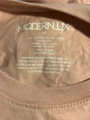 Modern Lux Pink Pastry Graphic Cropped Tee Shirt M thumbnail 4
