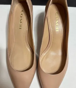 Coach Pumps Heels Women Nude Leather Pointed Toe Pumps w Gold Beaded Trim 8 thumbnail 1