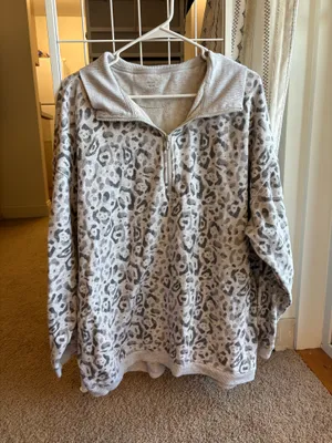 American Eagle Sweatshirt thumbnail 1
