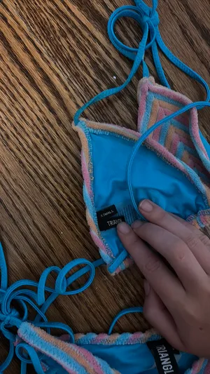 Triangl Bikini thumbnail 4