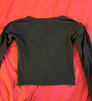 Brandy Melville Long Sleeve thumbnail 3