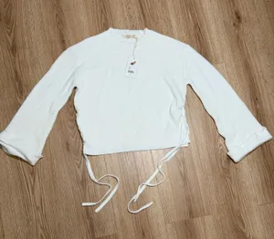 Chelsea &‎ Violet Ivory Cropped Waffle Pullover with Side Ties thumbnail 1