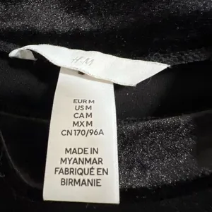 Like new black h&m velour Bodysuit thumbnail 4