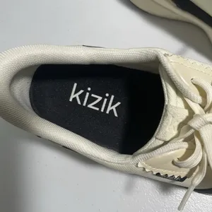 Kizik Paris Hands-Free Step In Sneakers Shoes Cream Black Women's Size 8 thumbnail 10
