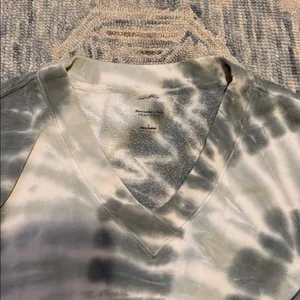 Abercrombie & Fitch Boxy Cropped V Neck Garment Dyed Sweater Size Small thumbnail 2