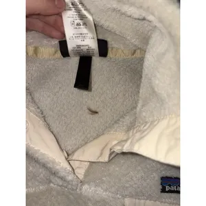Patagonia‎ Women's Re-Tool Snap-T fleece cream womens medium Small Spot Shown thumbnail 4