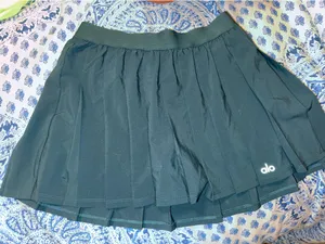 Alo Skirt Yoga Tennis thumbnail 1