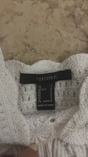 Forever 21 white linen and crochet Top thumbnail 3