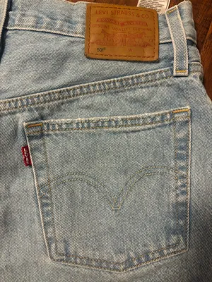 Levi’s 501 Denim Shorts High-Rise Distressed thumbnail 4