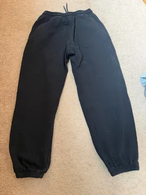 Old navy black cuffed sweat pants  thumbnail 2