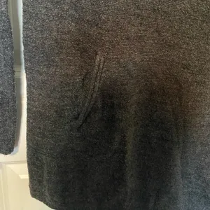 Barefoot Dreams Gray‎ / Black Cardigan Small/ Medium thumbnail 6