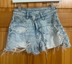 American Eagle Distressed Strigid Denim Jean Mom Shorts Size 000 thumbnail 1