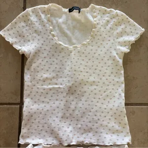 Brandy melville sleepwear set OS thumbnail 3