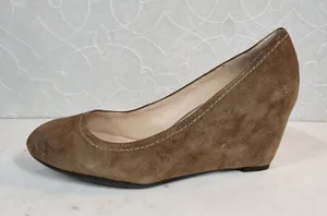 Franco Sarto Womens Zaina Shoes 8 Tan Suede Leather Wedge Slip On Round Toe thumbnail 1