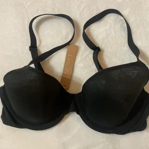 SKIMS Weightless Demi Bra 34B NWT thumbnail 3