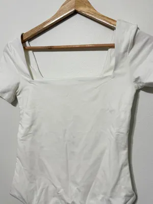 NWT Aritzia Contour Bodysuit Size Small White Square neck NEW thumbnail 4