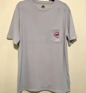 Majestic Chicago Cubs baseball woman LARGE t shirt super soft thumbnail 1