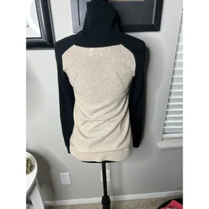 Vince Cashmere Sweater Women's XS COLORBLOCK black/beige Turtleneck Long‎ Sleeve thumbnail 4