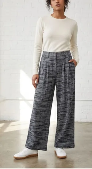 NWT Urban Outfitters Herringbone Wide Leg Knit Trouser Pants Size L thumbnail 1