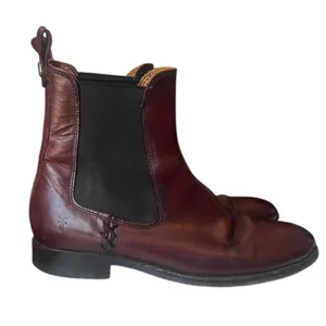 Vintage Frye Burgundy Leather Chelsea Ankle Boots Women’s Size 6 Made in Mexico thumbnail 1