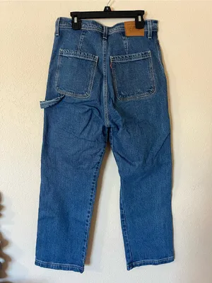 Levi's Cargo Ribcage Straight Jeans thumbnail 2