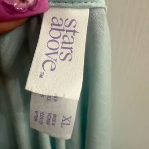 Stars Above Light Blue Aqua Short Sleeve Top & Lounge Pajama Shorts Set- size XL thumbnail 9