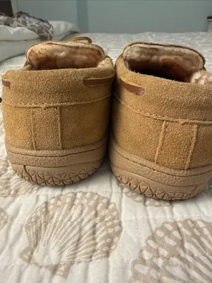 Clarks Tan Suede Moccasin Slippers with Faux Fur Lining sz 8 thumbnail 5