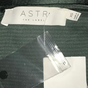 ASTR The Label Forest Green Satin Wrap Front Top Women’s Size XS NWT v6x thumbnail 7