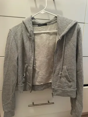 Brandy Melville Cropped Zip Hoodie thumbnail 3