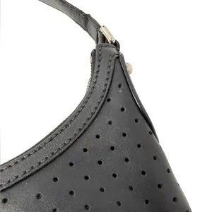 Gucci Reins Vintage Interlocking GG Perforated Leather Black Hobo Bag Purse thumbnail 3