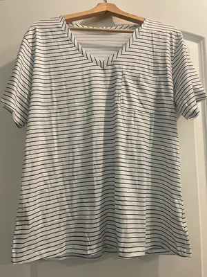 Stripped T Shirt With Front Pocket White Size L thumbnail 1