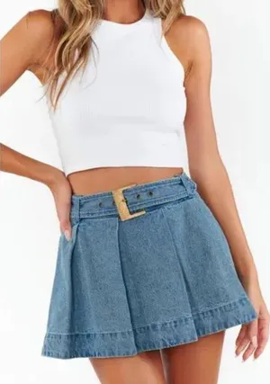 Show me your mumu Jean short thumbnail 1