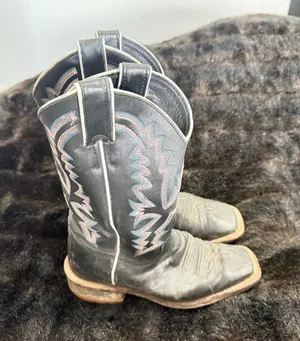 Justin Boots BENT RAIL WOMENS Size 6 B BLACK COWHIDE LEATHER COWGIRL BOOTS BRL316 thumbnail 1