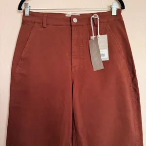 Everlane The Utility Barrel Pant Rosewood Brown Organic Cotton Size 6 NWT thumbnail 4
