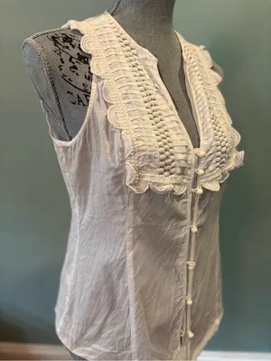 Express White Lace-Trim Button Front Camisole Blouse thumbnail 2